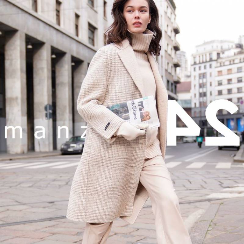 La collection Automne-Hiver Manzoni 24, le confort, l'élégance, des tons de crème et de chocolat qui ont séduit Sacha.